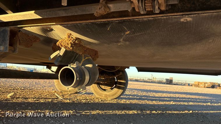 image for item EF6235 2019 Avenger Forest River camper