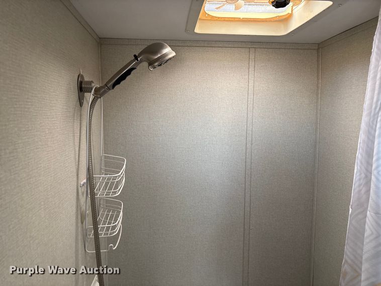 image for item EF6235 2019 Avenger Forest River camper