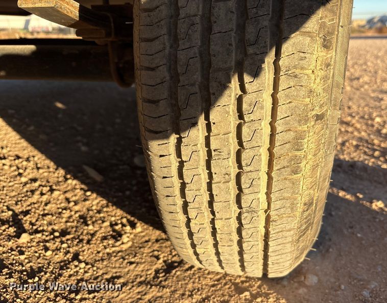 image for item EF6235 2019 Avenger Forest River camper