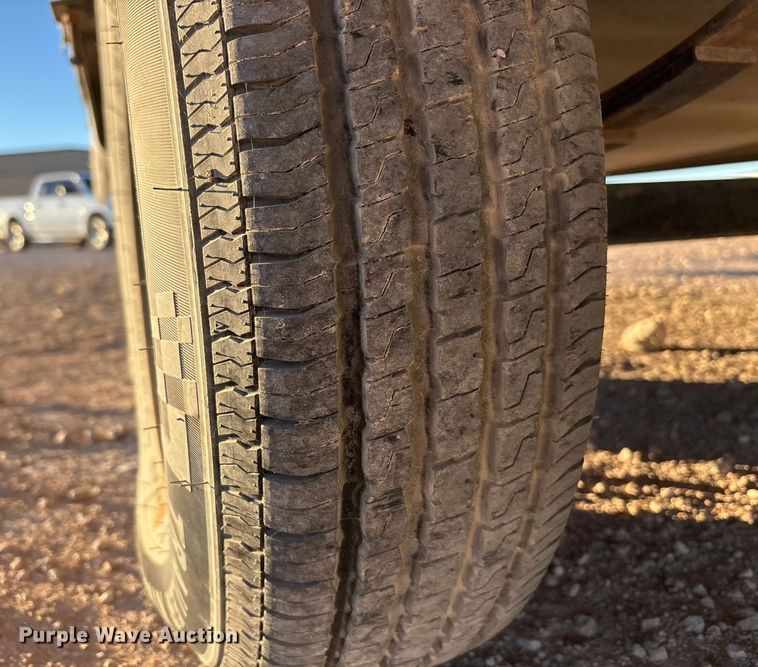 image for item EF6235 2019 Avenger Forest River camper