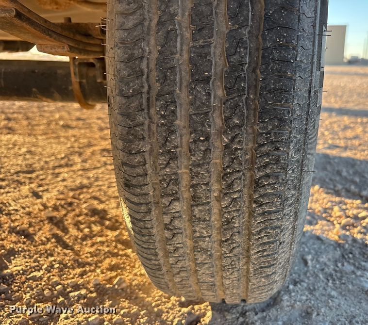 image for item EF6235 2019 Avenger Forest River camper