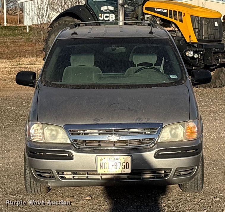 image for item EF6261 2005 Chevrolet Venture van