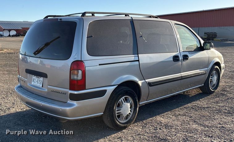 image for item EF6261 2005 Chevrolet Venture van