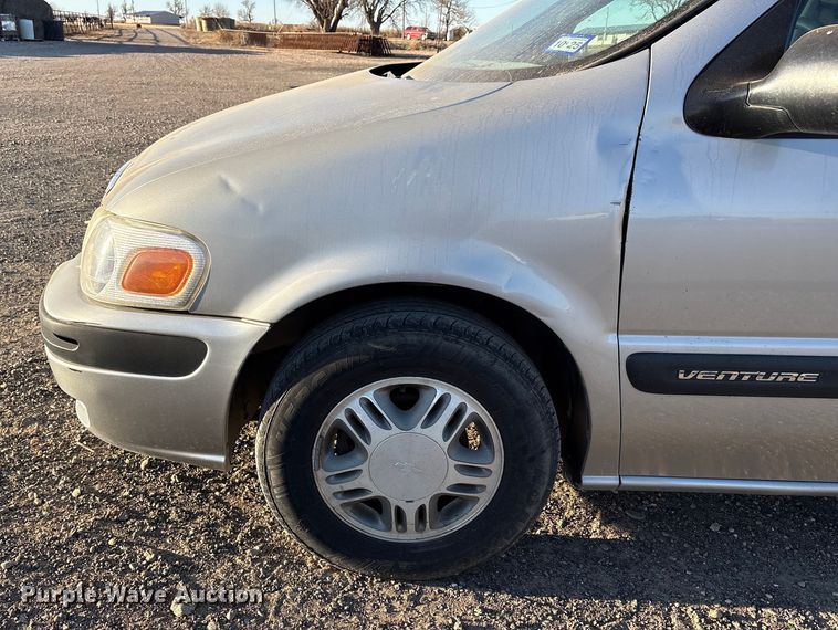 image for item EF6261 2005 Chevrolet Venture van