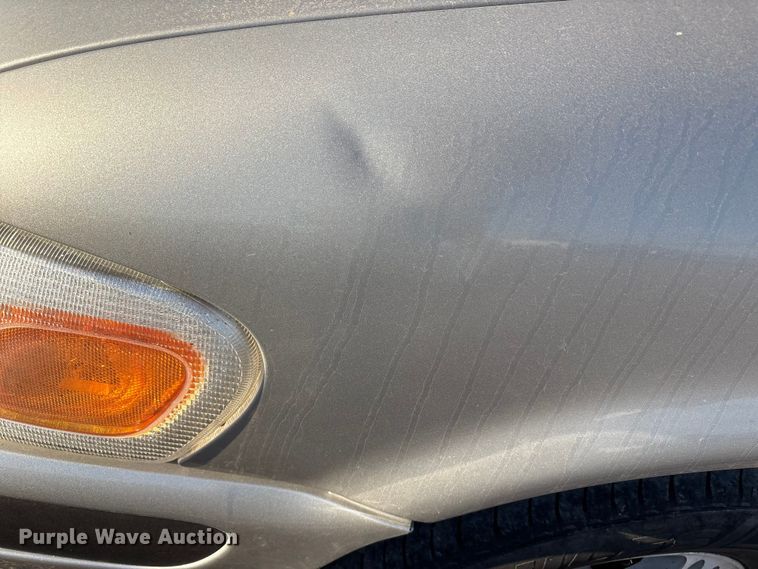 image for item EF6261 2005 Chevrolet Venture van