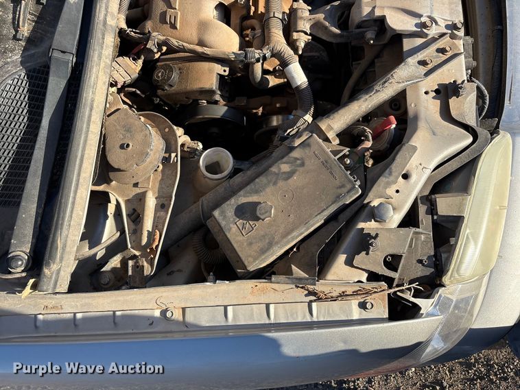 image for item EF6261 2005 Chevrolet Venture van