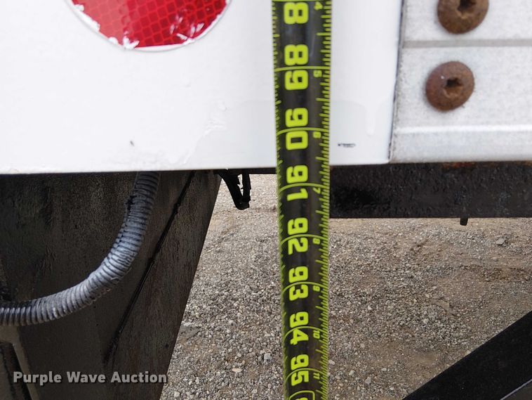 image for item EG1713 2012 Freightliner Business Class M2 box truck