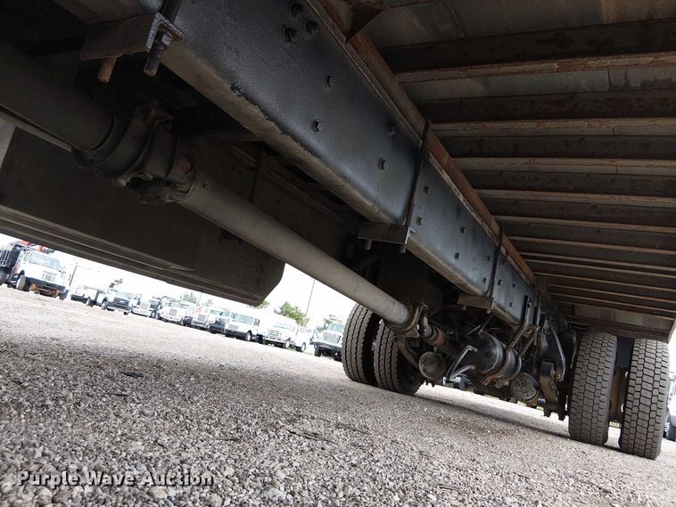 image for item EG1713 2012 Freightliner Business Class M2 box truck