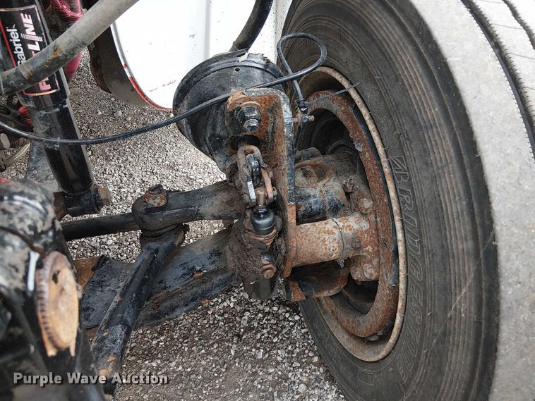 image for item EG1713 2012 Freightliner Business Class M2 box truck