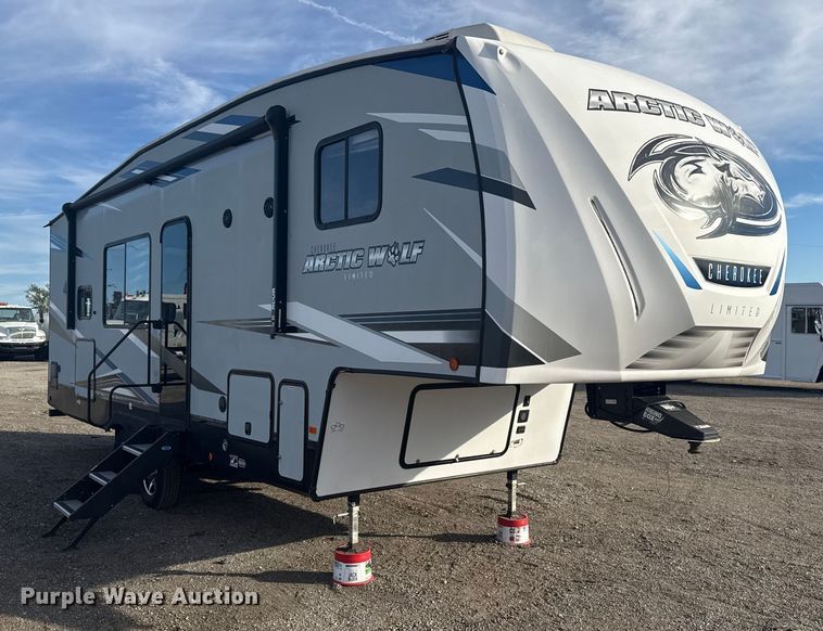 image for item EG1734 2021 Cherokee by Forest River Inc. Arctic Wolf camper