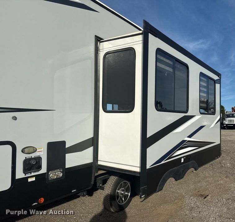 image for item EG1734 2021 Cherokee by Forest River Inc. Arctic Wolf camper