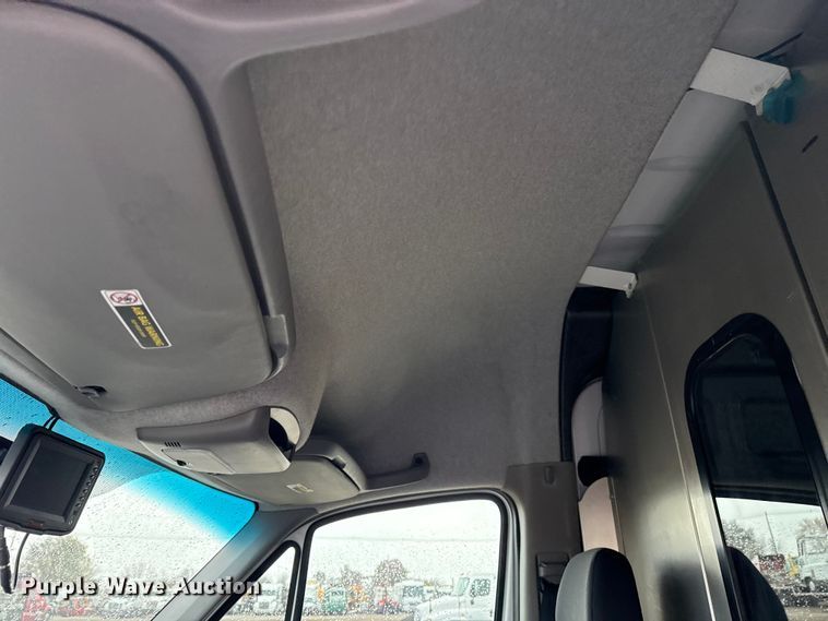 image for item EG1776 2011 Mercedes-Benz Sprinter 2500 van