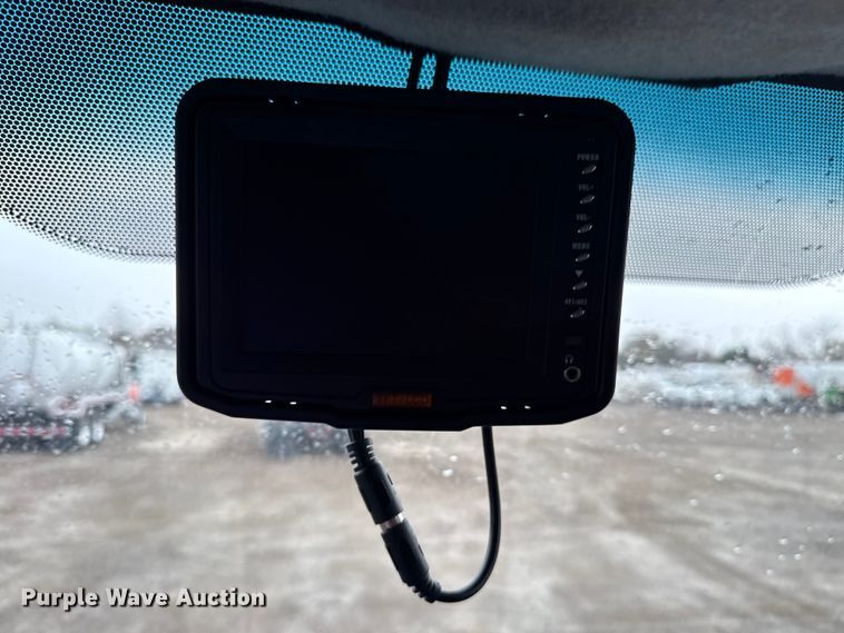 image for item EG1776 2011 Mercedes-Benz Sprinter 2500 van