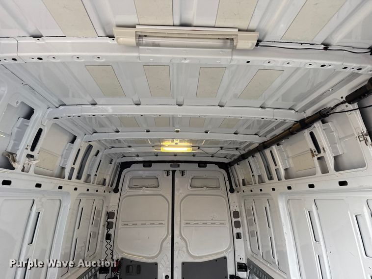 image for item EG1776 2011 Mercedes-Benz Sprinter 2500 van