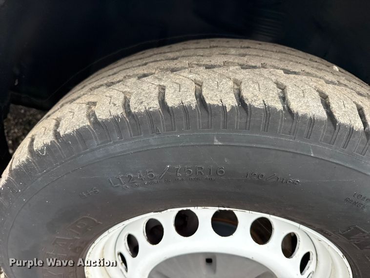 image for item EG1776 2011 Mercedes-Benz Sprinter 2500 van