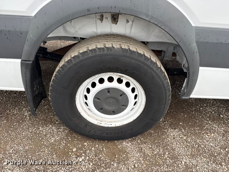 image for item EG1776 2011 Mercedes-Benz Sprinter 2500 van