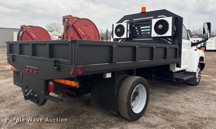 image for item EG1783 2009 GMC C4500 dump truck