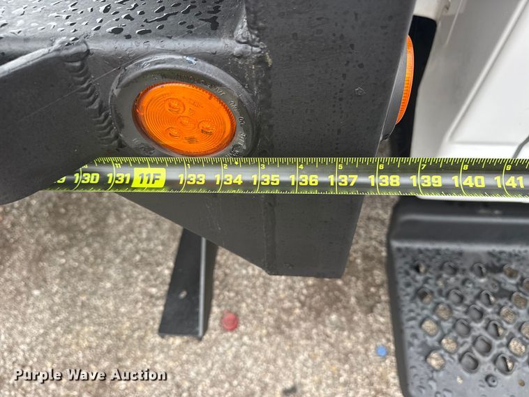 image for item EG1783 2009 GMC C4500 dump truck