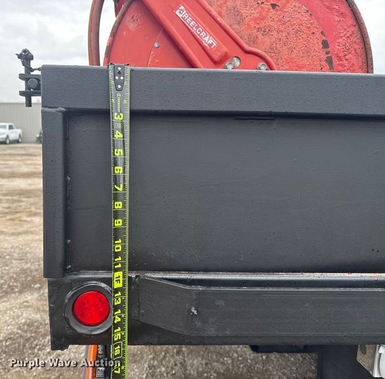 image for item EG1783 2009 GMC C4500 dump truck