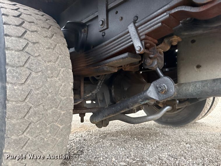 image for item EG1783 2009 GMC C4500 dump truck