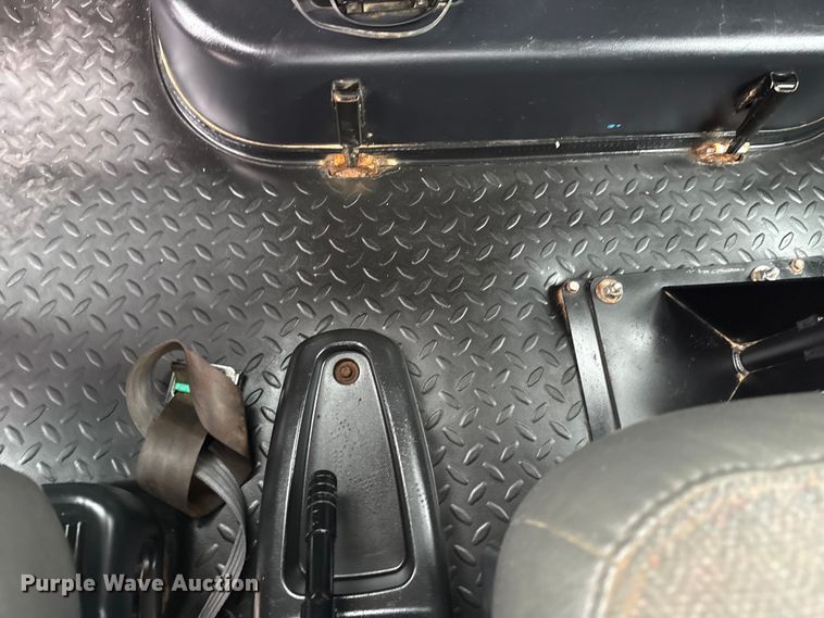 image for item EG1783 2009 GMC C4500 dump truck