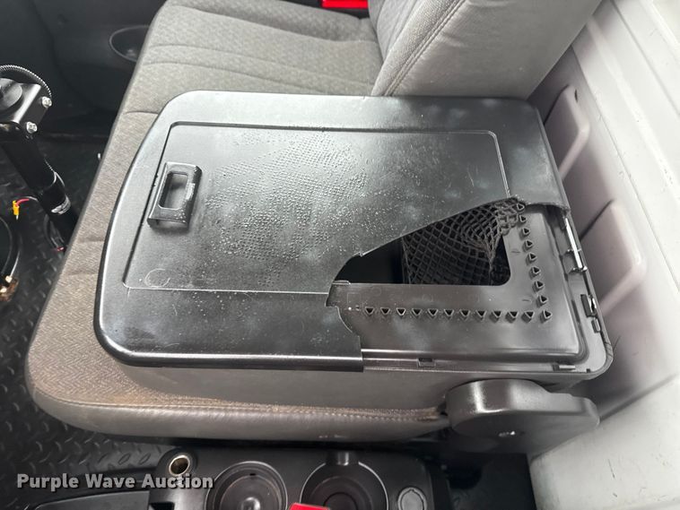 image for item EG1783 2009 GMC C4500 dump truck