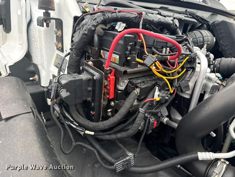 image for item EG1783 2009 GMC C4500 dump truck