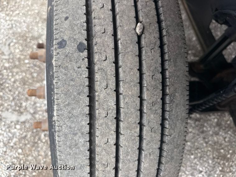 image for item EG1783 2009 GMC C4500 dump truck