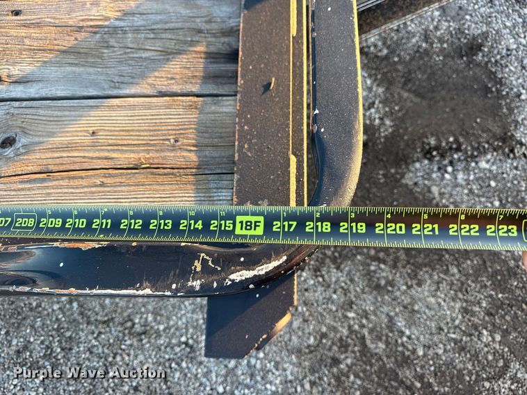 image for item EG1805 2010 Big Tex utility trailer