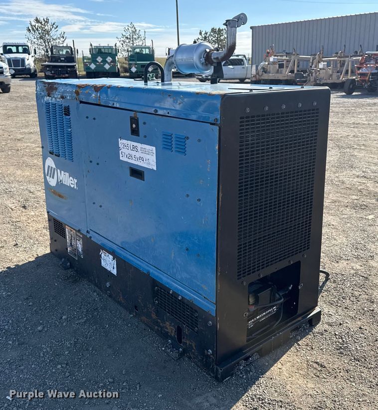 image for item EG1815 Miller Big Blue 800 Duo Air Pak welder/generator