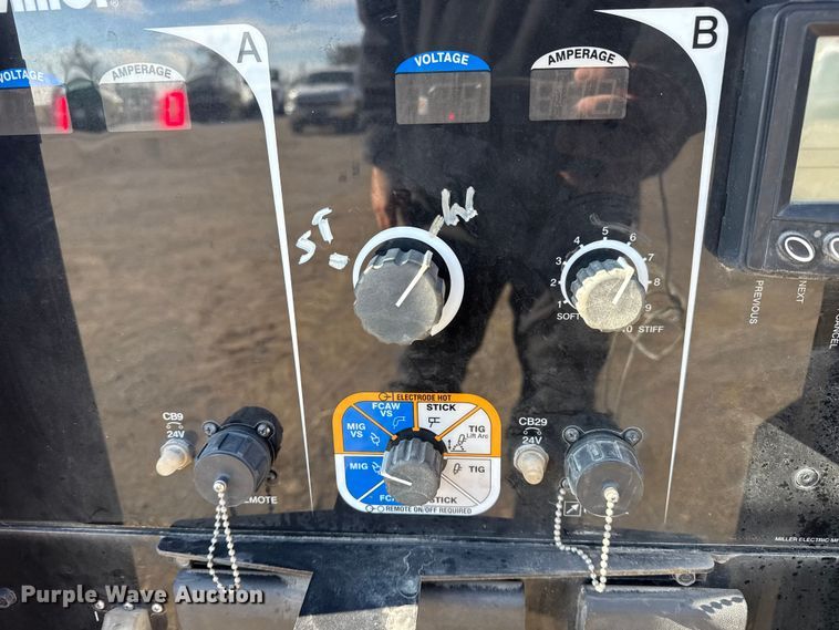 image for item EG1815 Miller Big Blue 800 Duo Air Pak welder/generator