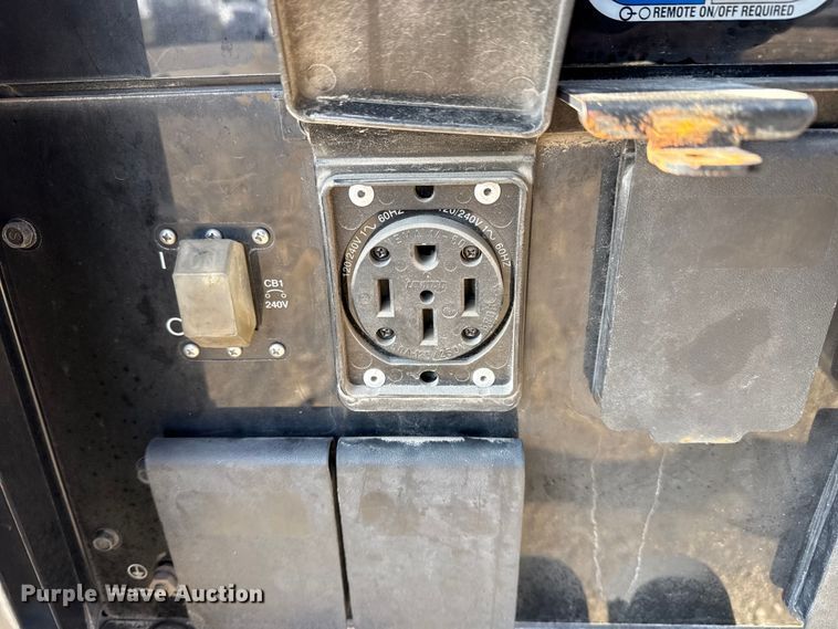 image for item EG1815 Miller Big Blue 800 Duo Air Pak welder/generator