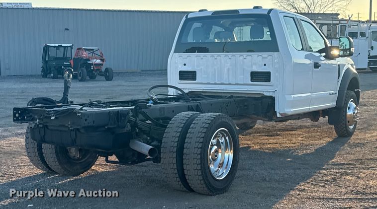 image for item EG1825 2022 Ford F550 Ext. Cab truck cab and chassis