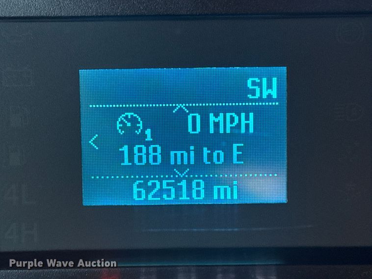 image for item EG1825 2022 Ford F550 Ext. Cab truck cab and chassis