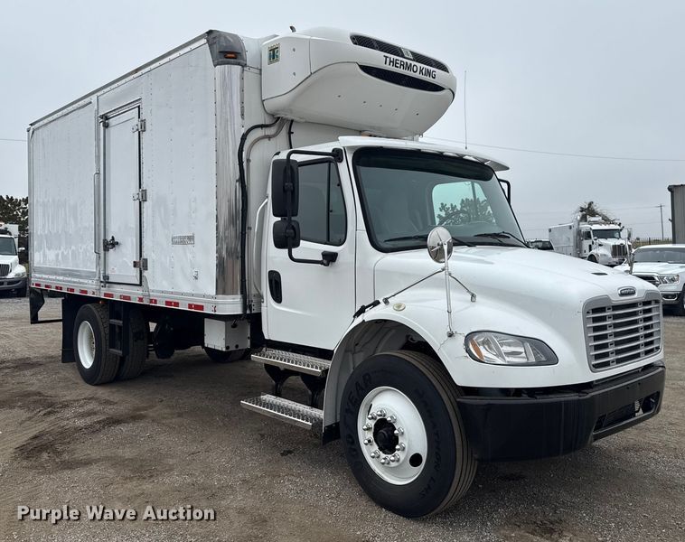 image for item EG1830 2018 Freightliner M2106 refrigerated truck