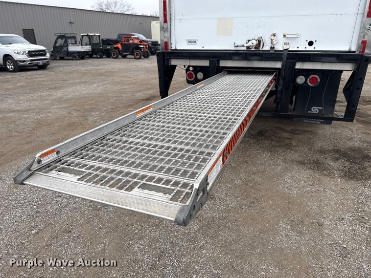 image for item EG1830 2018 Freightliner M2106 refrigerated truck