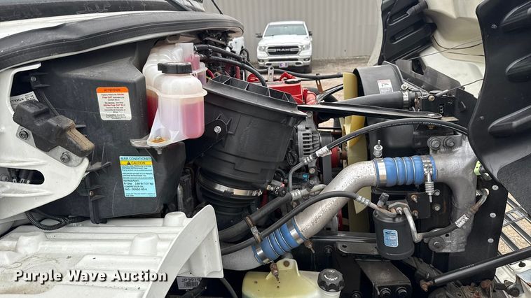 image for item EG1830 2018 Freightliner M2106 refrigerated truck