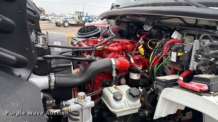 image for item EG1830 2018 Freightliner M2106 refrigerated truck