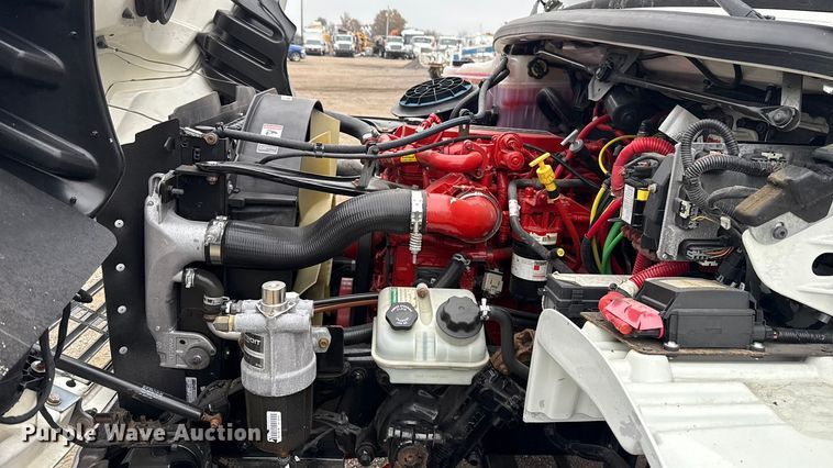 image for item EG1830 2018 Freightliner M2106 refrigerated truck