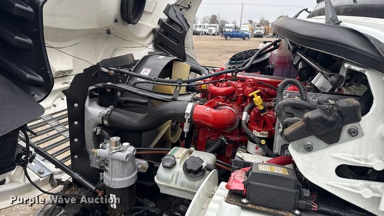 image for item EG1830 2018 Freightliner M2106 refrigerated truck