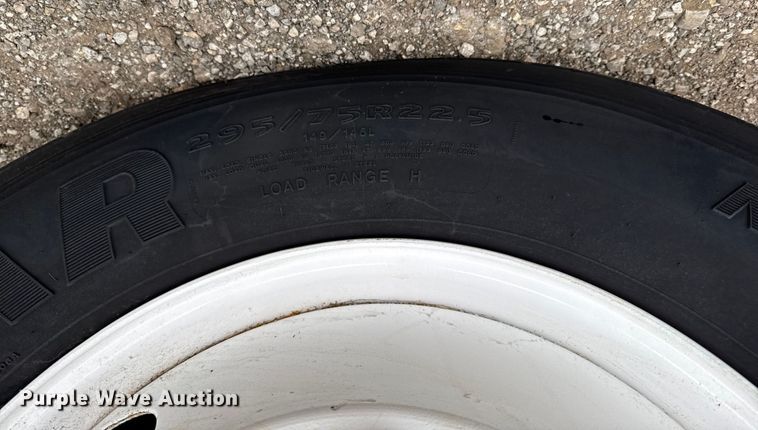 image for item EG1830 2018 Freightliner M2106 refrigerated truck