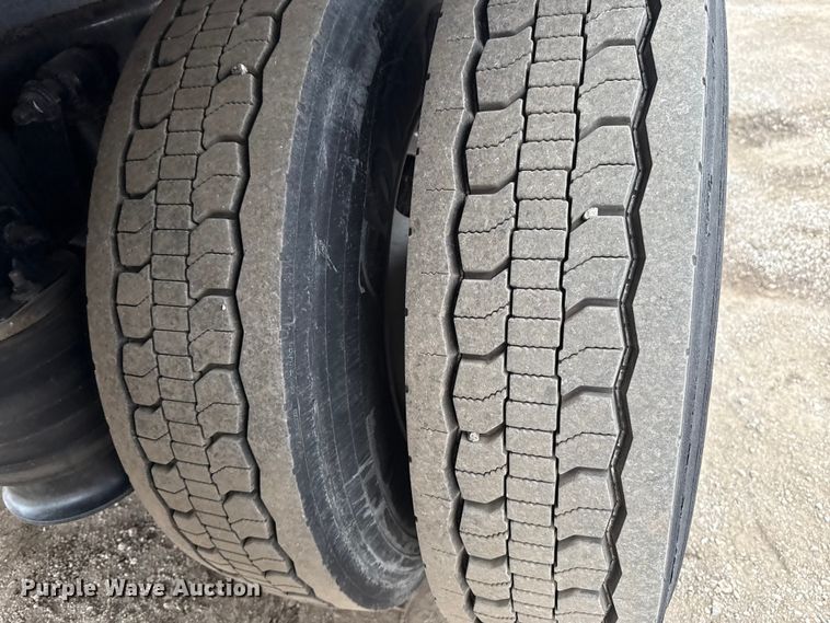 image for item EG1830 2018 Freightliner M2106 refrigerated truck