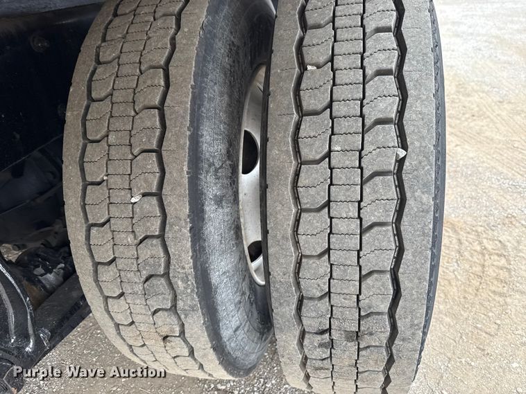 image for item EG1830 2018 Freightliner M2106 refrigerated truck