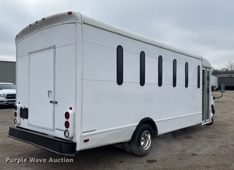 image for item EG1833 2007 Ford E450 prisoner transport shuttle bus