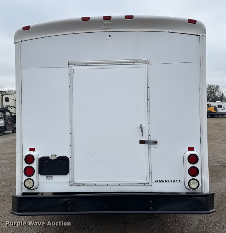 image for item EG1833 2007 Ford E450 prisoner transport shuttle bus