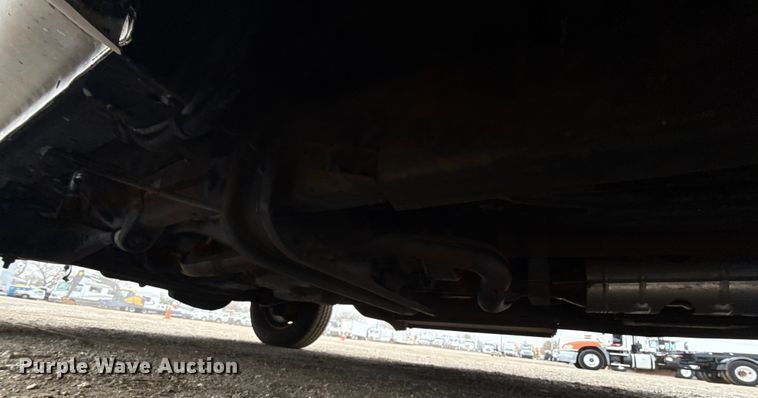 image for item EG1833 2007 Ford E450 prisoner transport shuttle bus