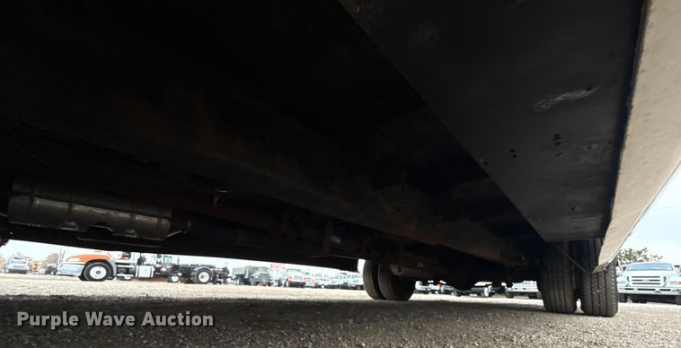 image for item EG1833 2007 Ford E450 prisoner transport shuttle bus