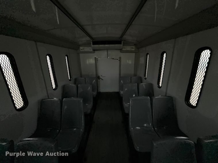 image for item EG1833 2007 Ford E450 prisoner transport shuttle bus