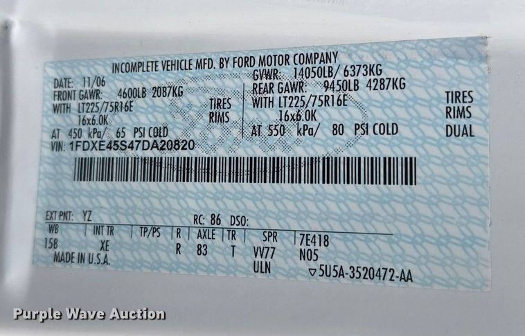 image for item EG1833 2007 Ford E450 prisoner transport shuttle bus