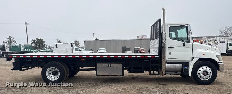 image for item EG1836 2018 Hino 338 flatbed truck